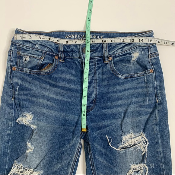 American Eagle Outfitters Destroyed Straight Leg Mid-Rise Jeans - Picture 13 of 15